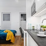 Apartman Kasprzaka 29 *