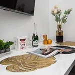 Apartman Kasprzaka 29 *